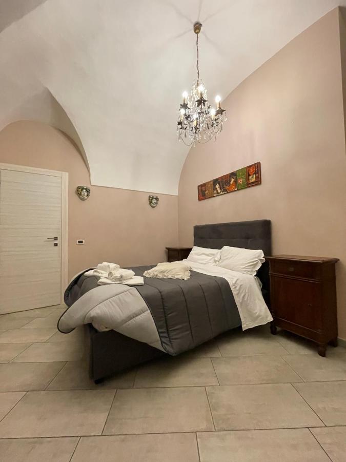 Sunshine House Bed & Breakfast Catania Bagian luar foto